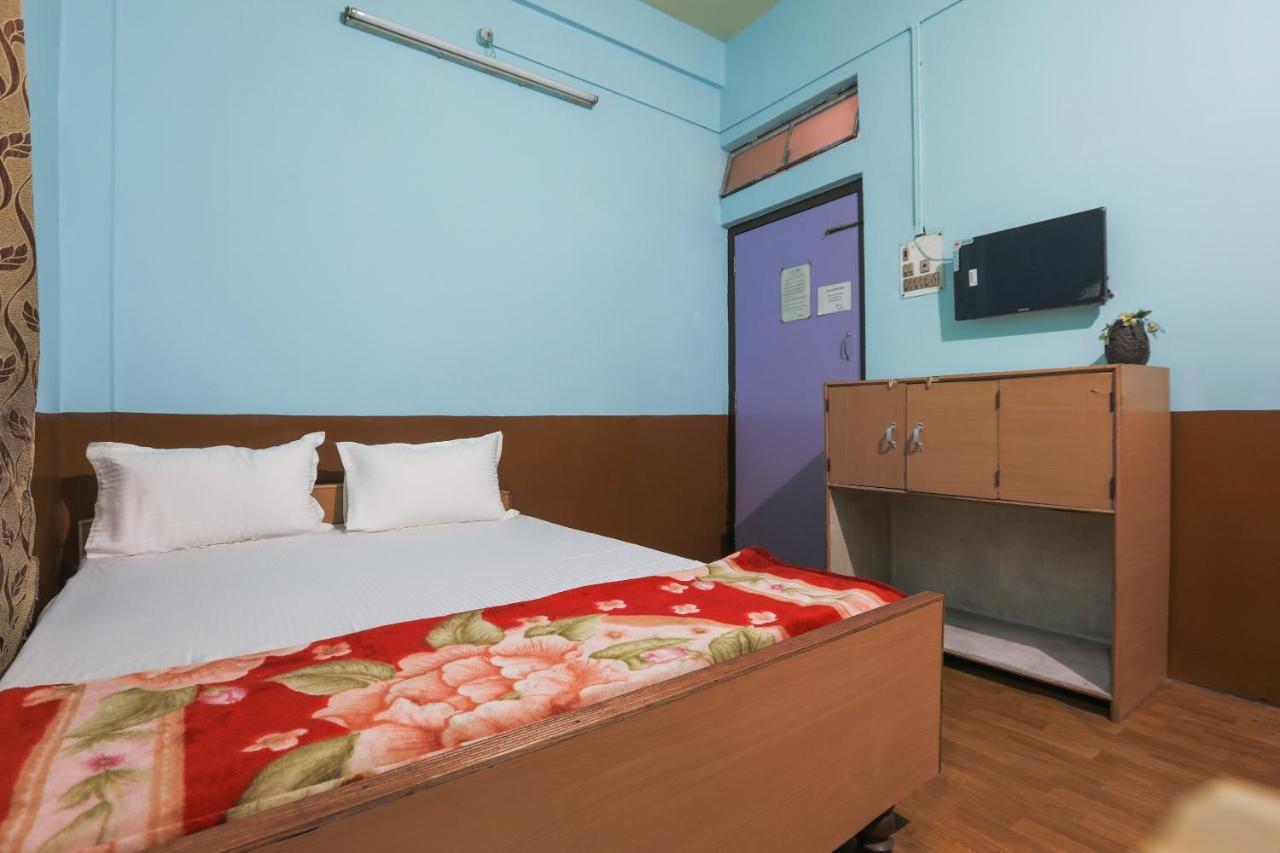 Oyo Hotel 43459 Oasis Lodge Jorhat Ngoại thất bức ảnh