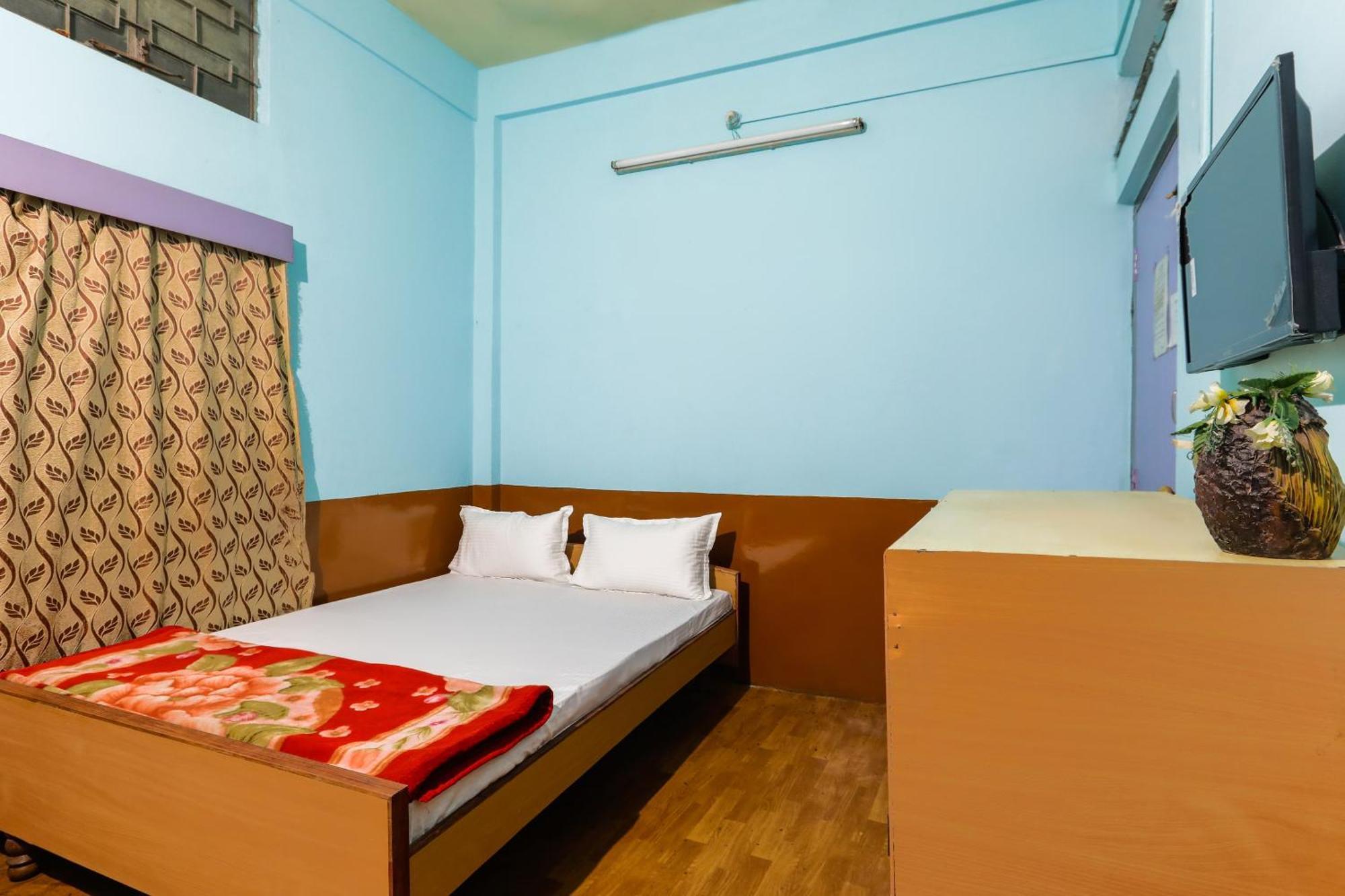 Oyo Hotel 43459 Oasis Lodge Jorhat Ngoại thất bức ảnh