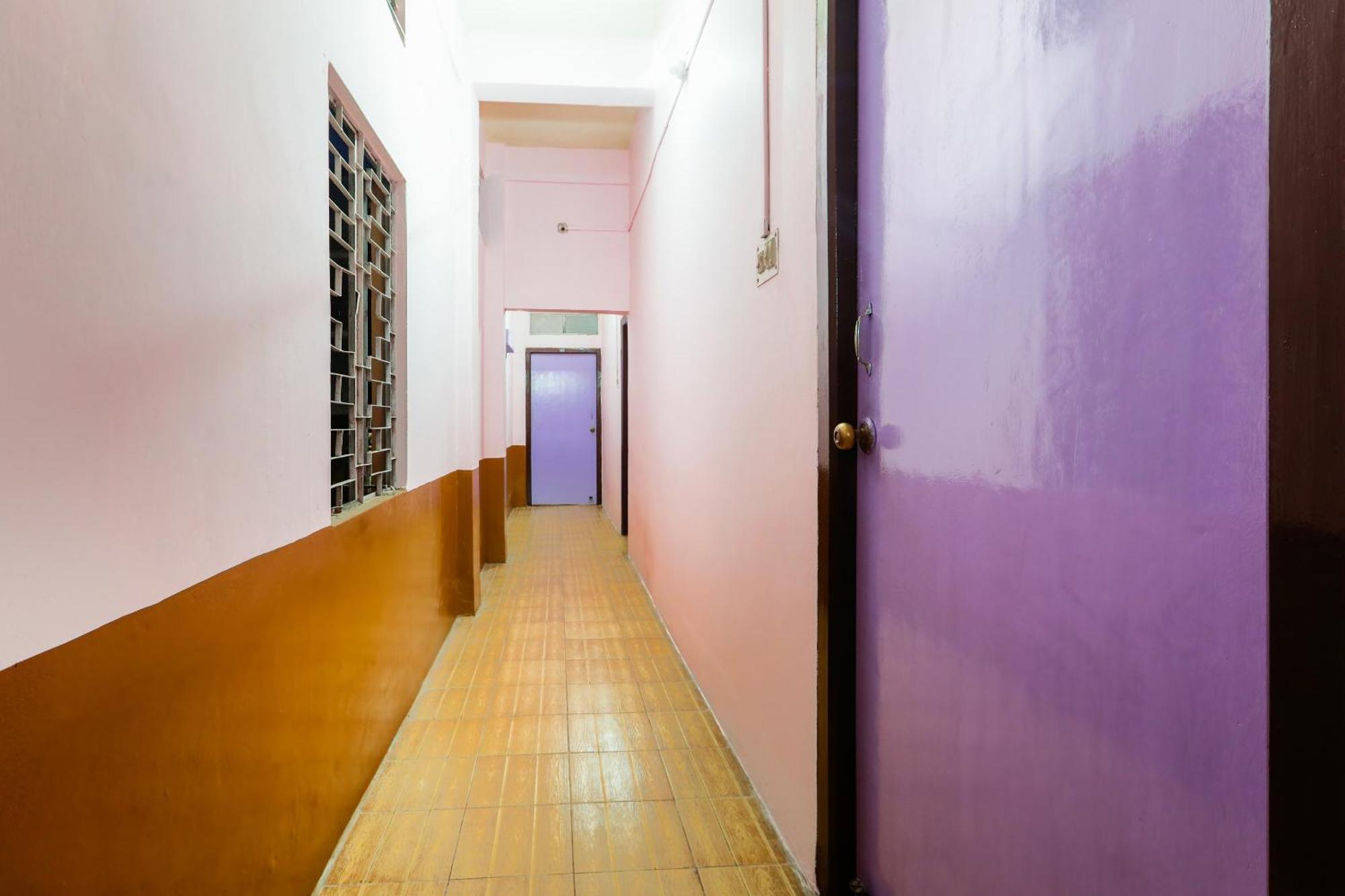 Oyo Hotel 43459 Oasis Lodge Jorhat Ngoại thất bức ảnh