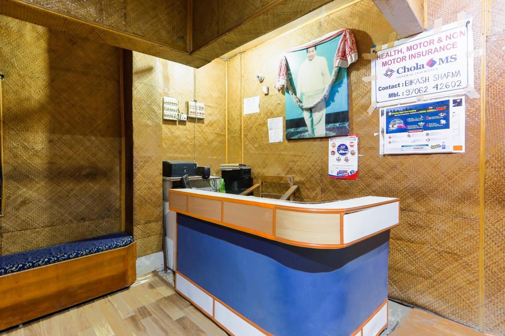 Oyo Hotel 43459 Oasis Lodge Jorhat Ngoại thất bức ảnh